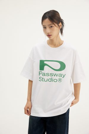 Color-Blocked P Logo Short Sleeve Loose Fit Raglan T-Shirt for Men and Women - Trendy 2025 Unisex Casual Wear