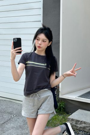 Color-Blocked Striped Short Sleeve Slim Fit T-Shirt for Women - Unique Summer 2025 Fashion, Trendy Casual Style