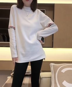 Color-Blocked Woven Belt Mid-Length T-Shirt for Women - European Style, Loose Fit, Flattering Side Slits, Autumn/Winter 2025 Fashion