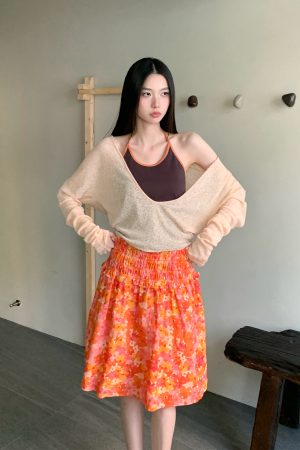 Color-Blocking Spliced Halter Top with Big U-Neck, Hollow-Out Design, Snowflake Fabric, Sun Protection, Perfect for Summer Style