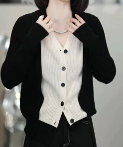 Color-Blocking V-Neck Knitted Cardigan for Women - Slim Fit Sweater Jacket, 2025 Autumn Style, Trendy Layering Piece