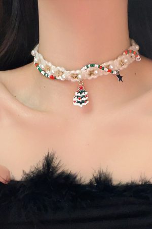 Colorful Christmas Snowflake Plush Necklace | Pearl Choker Heart Collarbone Chain for New Year Holiday Accessories