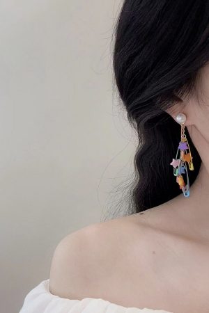 Colorful Dopamine Brooch Earrings for Women, Star Tassel Design, No Ear Holes, Unique Incense Plate Ear Clips, Niche Personality Style