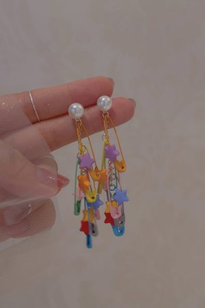 Colorful Dopamine Brooch Earrings for Women, Star Tassel Design, No Ear Holes, Unique Incense Plate Ear Clips, Niche Personality Style