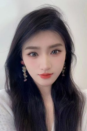 Colorful Heart-Shaped Crystal Tassel Drop Earrings for Women, Trendy 2025 Niche Studs and Mosquito Coil Plate Ear Clips