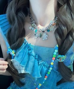 Colorful Heavy Metal Flower Necklace - Vacation Style Clavicle Chain Accessory for Sweet and Spicy Girls, Trendy Boho Fashion Statement