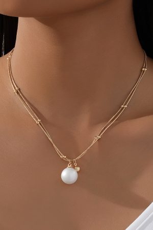 Colorful Imitation Pearl Necklace for Girls - Light Luxury Clavicle Chain with High-Quality Elegance and Trendy Style