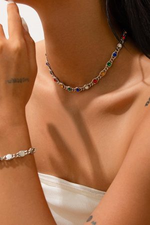 Colorful Rhinestone Spliced Necklace for Women - Simple Sweet Cool Single-Layer Pastoral Style Jewelry, European and American Design