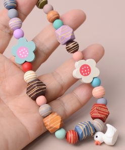 Colorful Wooden Resin Bear Duck Cartoon Phone Strap Lanyard - Cute Lightweight Anti-Lost Wrist Accessory for Women