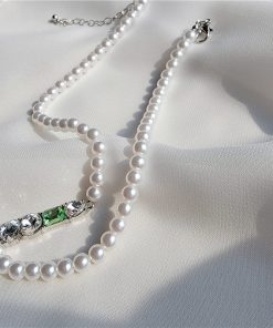Contrasting Color Pearl Necklace with Sparkling Clavicle Chain - Korean & Japanese Niche Design for Women