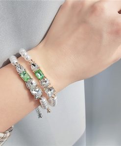 Contrasting Color Pearl Necklace with Sparkling Clavicle Chain - Korean & Japanese Niche Design for Women