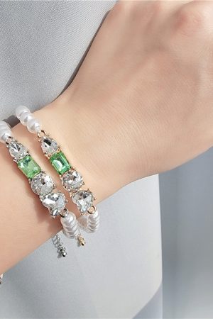 Contrasting Color Pearl Necklace with Sparkling Clavicle Chain - Korean & Japanese Niche Design for Women