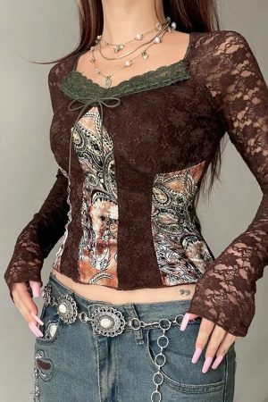 Cool Girl Drawing, Art Girls - Vintage Bohemian Lace Top