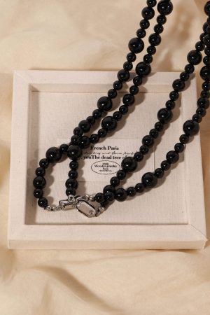 Cool Wind Black Agate Size Gradient Beaded Necklace - Floating MONA Style Temperament Collarbone Chain for Elegant Looks