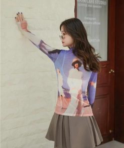 Corporate Outfits, Outfit Inspo Casual - Graphic Women Printed Mesh Top