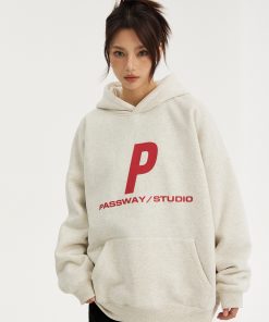 Couple's Fleece Hoodie with Logo - Loose Fit Streetwear Jacket for Autumn & Winter - Stylish Urban Layering