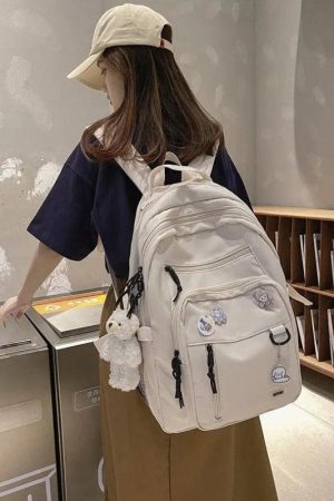 Cozy College Class Outfits, Beauty Outfits - Keychain School Backpack