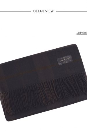 Cozy Dark Plaid Scarf with Forest-Inspired Vibes | Korean Style Fashion Accessory