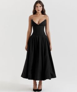 Cozy Grunge Aesthetic, Julie James Outfits - Black Plunge Corset Midi Dress