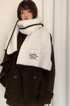 Cozy Wool Blend Letter Scarf for Women - Trendy Autumn Winter 2025 Knitted Neck Gaiter, Elegant Warm Shawl for Cold Weather