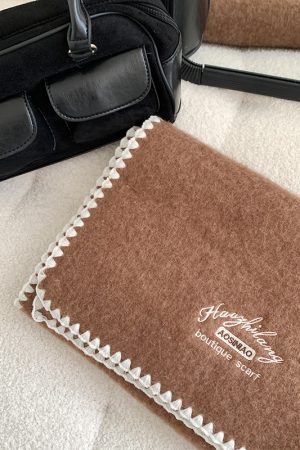 Cozy Wool Blend Letter Scarf for Women - Trendy Autumn Winter 2025 Knitted Neck Gaiter, Elegant Warm Shawl for Cold Weather