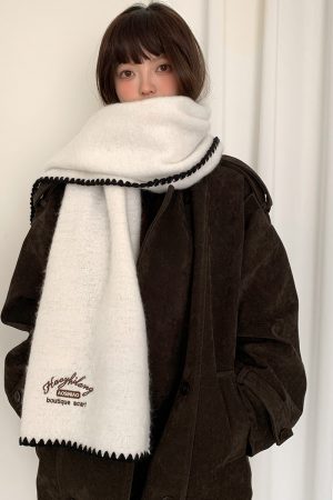 Cozy Wool Blend Letter Scarf for Women - Trendy Autumn Winter 2025 Knitted Neck Gaiter, Elegant Warm Shawl for Cold Weather