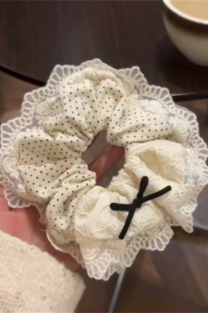 Cream Lace Edge High-End Hair Tie for Women, Big Intestine Design, Trendy Korean Style Hair Accessory for Autumn and Winter