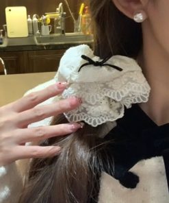 Cream Lace Edge High-End Hair Tie for Women, Big Intestine Design, Trendy Korean Style Hair Accessory for Autumn and Winter