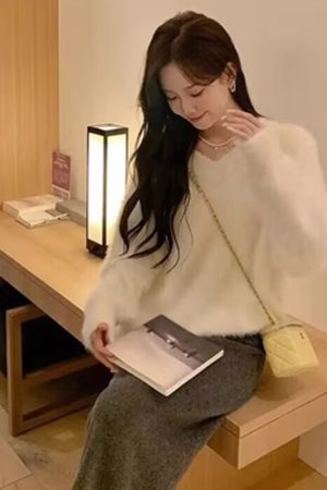 Cream Yellow Mink Velvet V-Neck Sweater for Women, Cozy Thick Knitted Pullover, Autumn Winter Fashion, Soft Luxe Knit Top