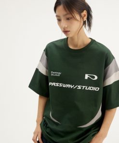 Crescent Patchwork Loose T-shirt for Spring Summer - Breathable Quick-Dry Sports Tee with Short Sleeves for Active Wear
