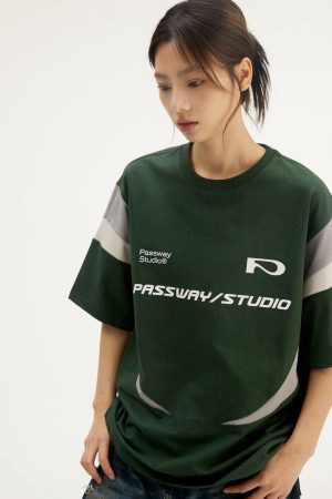 Crescent Patchwork Loose T-shirt for Spring Summer - Breathable Quick-Dry Sports Tee with Short Sleeves for Active Wear