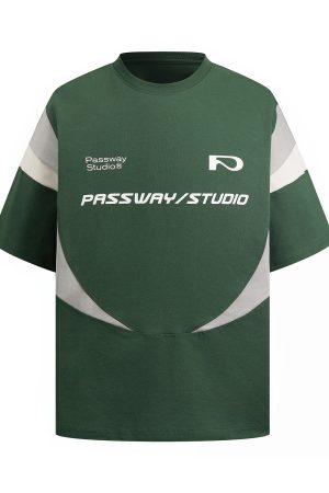 Crescent Patchwork Loose T-shirt for Spring Summer - Breathable Quick-Dry Sports Tee with Short Sleeves for Active Wear