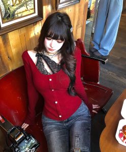 Crimson Two-Piece Lace Embroidered Knitted T-Shirt for Women - Slim Fit Long Sleeve Top for Autumn Winter Fashion
