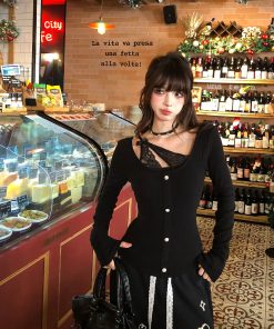 Crimson Two-Piece Lace Embroidered Knitted T-Shirt for Women - Slim Fit Long Sleeve Top for Autumn Winter Fashion