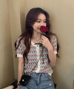 Cropped Ice Silk Knitted Short-Sleeve T-Shirt for Women, Unique Summer Top in Hot Girl Style, Trendy 2025 Fashion