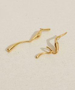 Curved Ribbon Silver Needle Gold-Plated Asymmetric Earrings - Niche Line Art Design for Unique Style