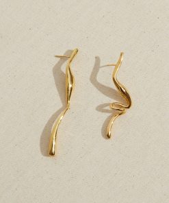 Curved Ribbon Silver Needle Gold-Plated Asymmetric Earrings - Niche Line Art Design for Unique Style