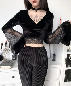 Cute Outfits For Rectangle Body Shape, Clothes Shifting - Goth Lace Flare Cuffs Crop Top
