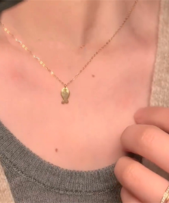 Cute Playful Little Fish Minimalist Necklace – 2025 Korean Style Clavicle Chain for High-End Fashion Lovers