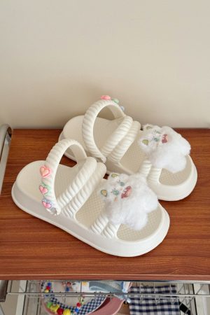 Cute Thick-Soled Slippers for Women - 2025 Summer Non-Slip Beach Sandals, Two-Way Wear, Trendy Casual Footwear