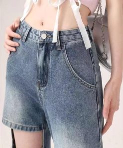 Cute Winter Fashion Outfits, Pastel Long Skirt Outfit - Flare Jeans