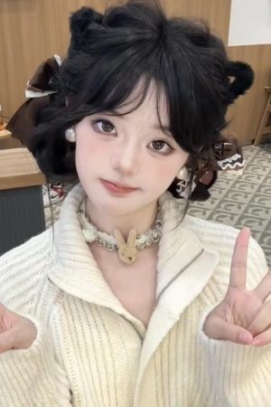 Cute Y2K Rabbit Necklace Plush Bear Choker Neck Chain for Spicy Girls - Doll Sweater Clavicle Chain Accessory