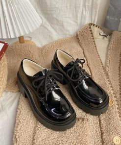 Dark Minimalist Fashion, Winter Outfits For High School - Dark Academia Platform Shoes