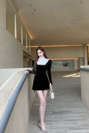 Dark Night Rose High-End Lace Splicing Dress for Spring/Summer - Elegant Lady Style Short Dress, Perfect for 90s & Y2K Fashion