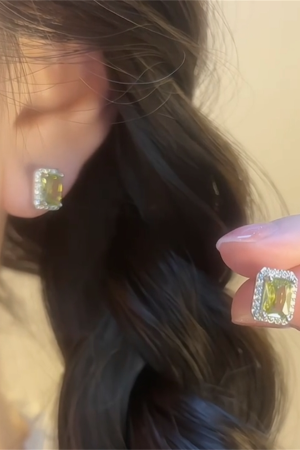 Delicate Green Diamond Square Zircon Earrings - Sleep-In, Removable, Versatile Fashion Accessories for Everyday Wear