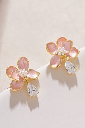 Delicate Pink Three-Dimensional Flower Stud Earrings with Water Drop Pendant - Fresh Women's Ear Accessories