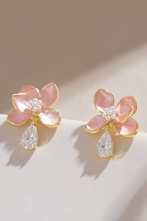 Delicate Pink Three-Dimensional Flower Stud Earrings with Water Drop Pendant - Fresh Women's Ear Accessories