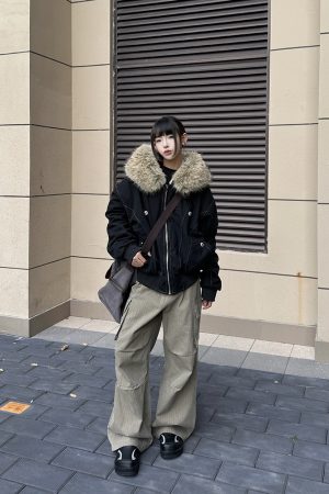 Detachable Fur Collar Winter Coat for Women - Thick Cotton Jacket with Hood, Trendy Mountain Style Outerwear