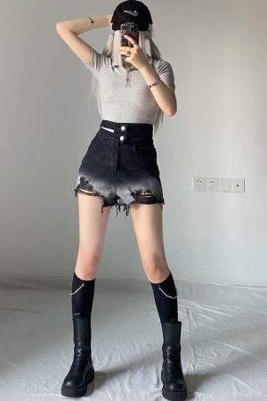 Detachable Half-Tube & Calf Socks for Women with Heavy-Duty Chains - Stylish Accessories for Cool and Sweet Girls