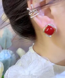 Diamond-Shaped Micro-Inlaid Zircon Stone Ear Clips for Women, Heart Design Red Ear Studs, Fashionable Light Luxury Earrings